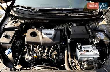 Седан Hyundai Sonata 2018 в Луцке