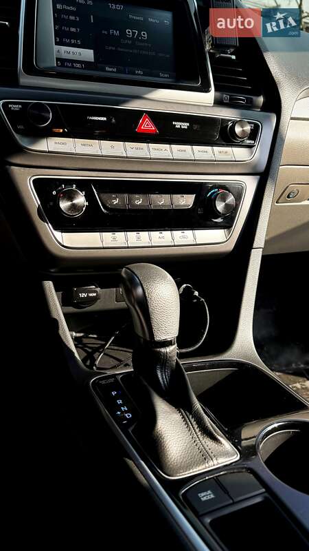 Седан Hyundai Sonata 2018 в Луцке