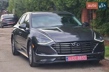 Седан Hyundai Sonata 2022 в 