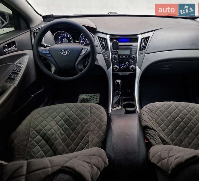 Седан Hyundai Sonata 2011 в Одессе