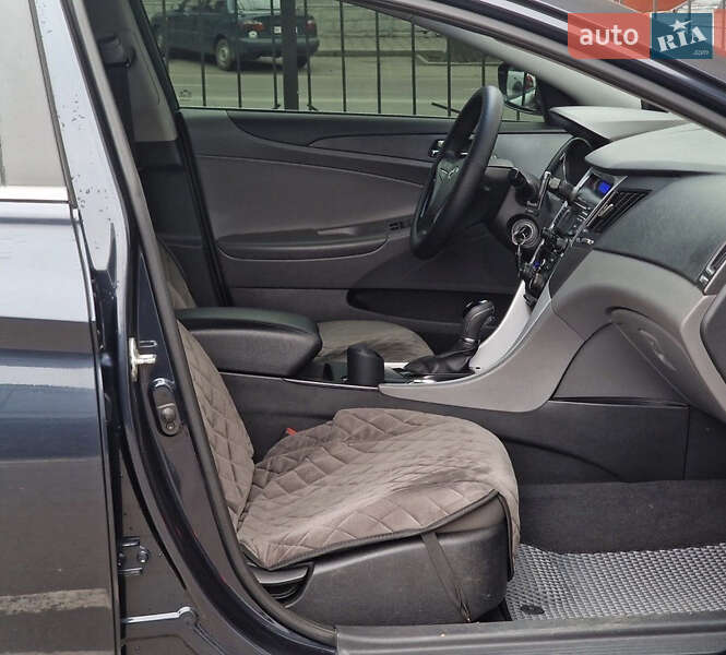 Седан Hyundai Sonata 2011 в Одессе