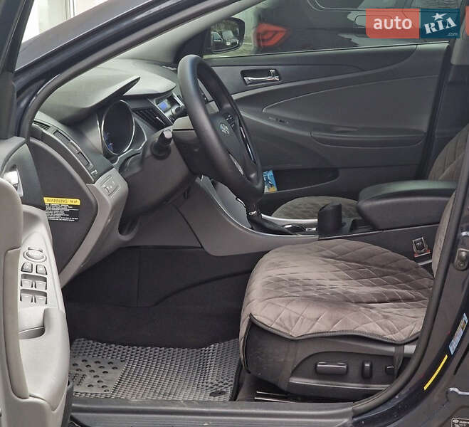 Седан Hyundai Sonata 2011 в Одессе