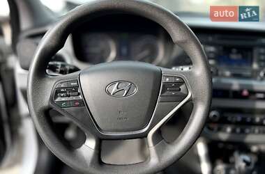 Седан Hyundai Sonata 2015 в 