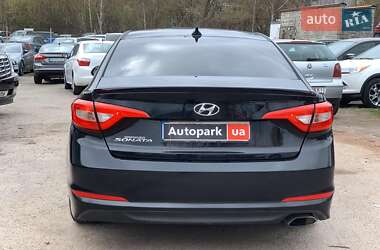 Седан Hyundai Sonata 2015 в 