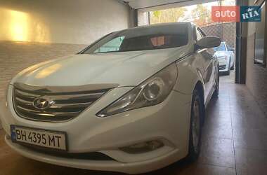 Седан Hyundai Sonata 2014 в 