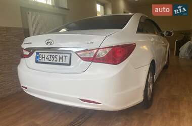 Седан Hyundai Sonata 2014 в 