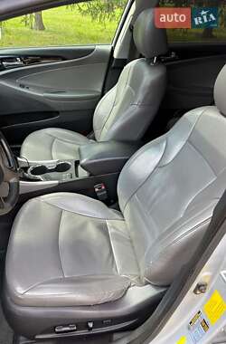 Седан Hyundai Sonata 2011 в 