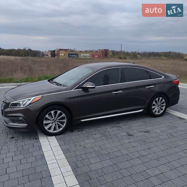 Седан Hyundai Sonata 2015 в 