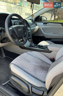Седан Hyundai Sonata 2014 в 