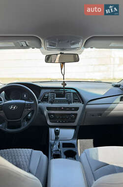 Седан Hyundai Sonata 2014 в 