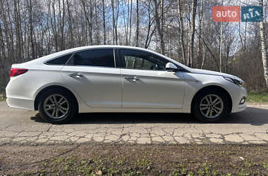 Седан Hyundai Sonata 2016 в 