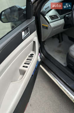 Седан Hyundai Sonata 2015 в Умани