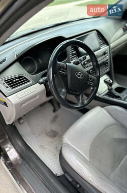 Седан Hyundai Sonata 2015 в Умани