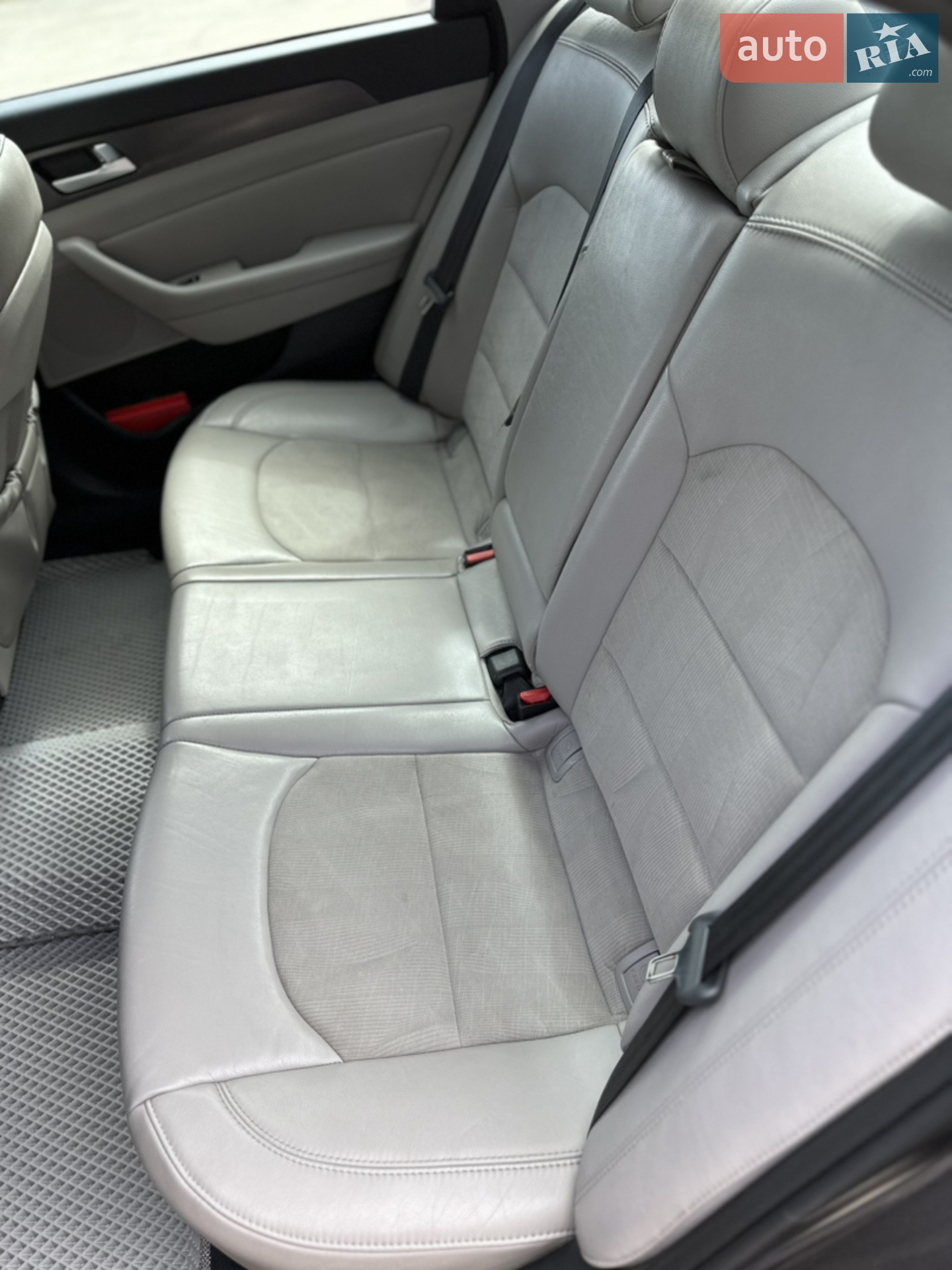 2015 Hyundai Sonata - мініатюра 23