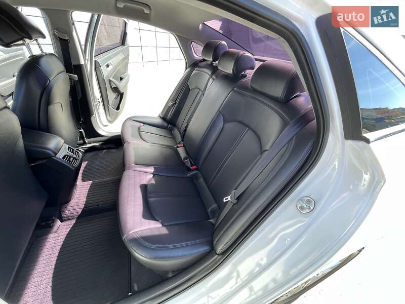 Седан Hyundai Sonata 2016 в Одессе фото 44 Седан Hyundai Sonata 2016 в Одессе