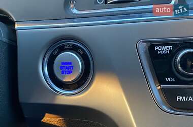 Седан Hyundai Sonata 2015 в 