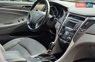 Седан Hyundai Sonata 2014 в 