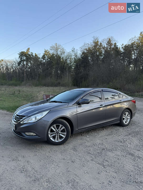 Седан Hyundai Sonata 2011 в 
