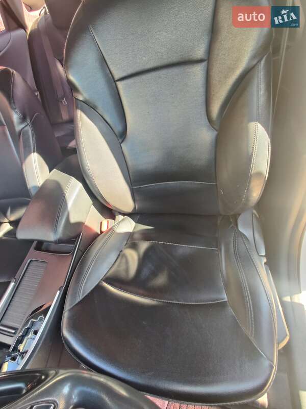 Седан Hyundai Sonata 2011 в Кривом Роге