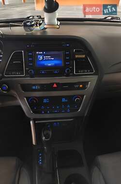 Седан Hyundai Sonata 2015 в 