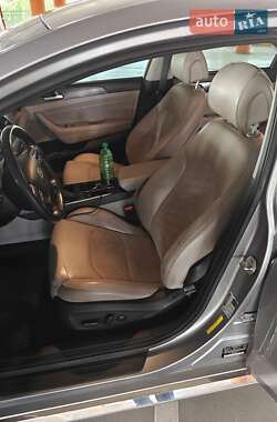Седан Hyundai Sonata 2015 в 