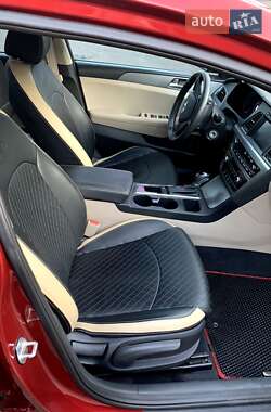 Седан Hyundai Sonata 2016 в 