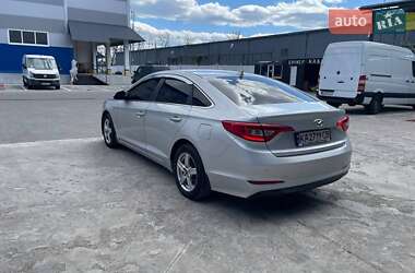 Седан Hyundai Sonata 2015 в 