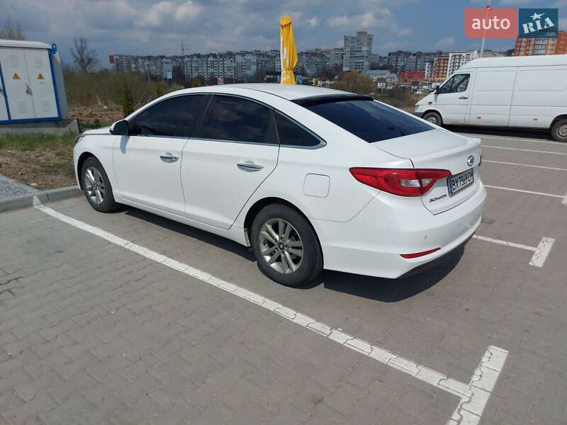 Седан Hyundai Sonata 2015 в Одессе