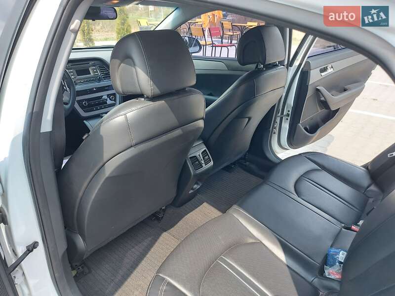 Седан Hyundai Sonata 2015 в Одессе