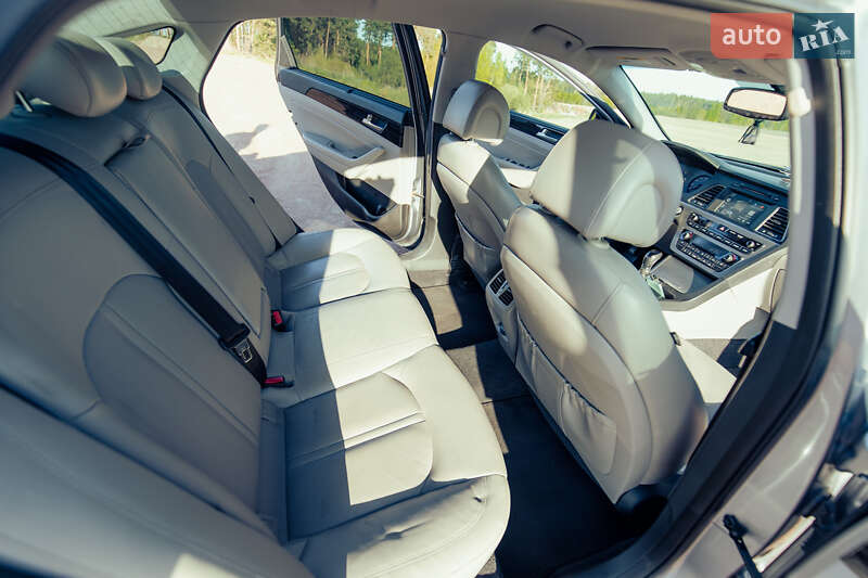 Седан Hyundai Sonata 2016 в Житомире