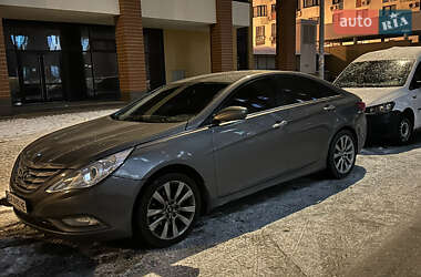 Седан Hyundai Sonata 2013 в 