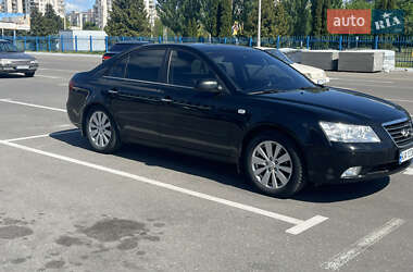 Седан Hyundai Sonata 2009 в  Седан Hyundai Sonata 2009 в