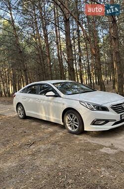 Седан Hyundai Sonata 2015 в 