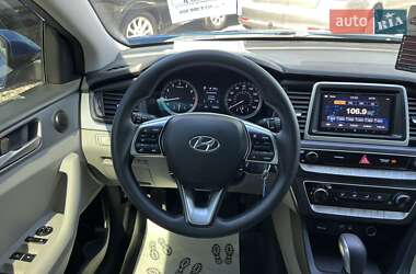 Седан Hyundai Sonata 2018 в 