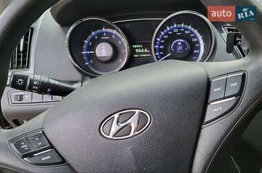 Седан Hyundai Sonata 2013 в 
