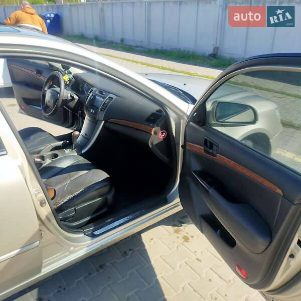 Седан Hyundai Sonata 2008 в Ірпені