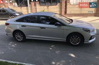Седан Hyundai Sonata 2017 в 