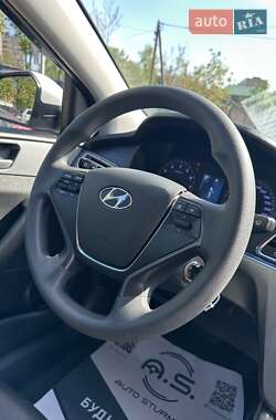 Седан Hyundai Sonata 2016 в 