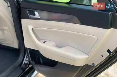Седан Hyundai Sonata 2014 в 