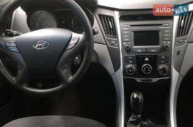 Седан Hyundai Sonata 2014 в 