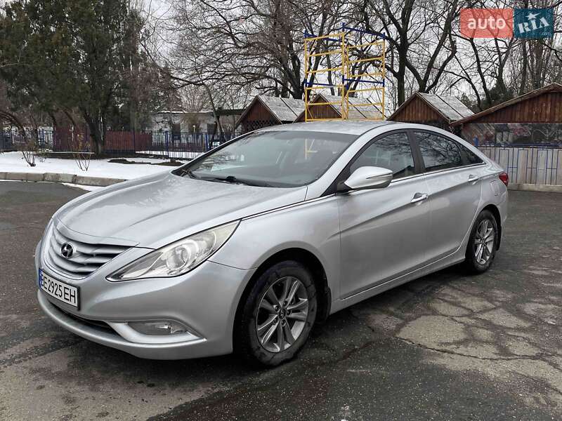 Седан Hyundai Sonata 2012 в 