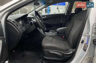 Седан Hyundai Sonata 2012 в 