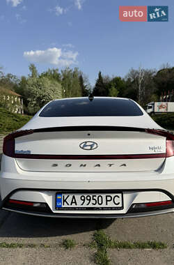 Седан Hyundai Sonata 2021 в 