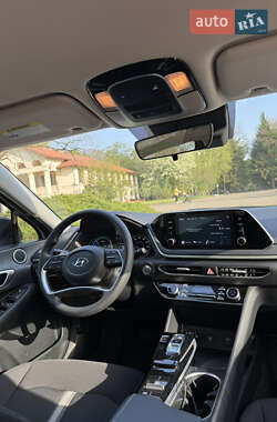 Седан Hyundai Sonata 2021 в 