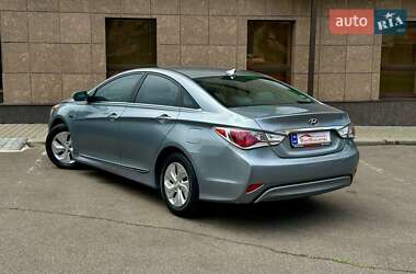 Седан Hyundai Sonata 2014 в 