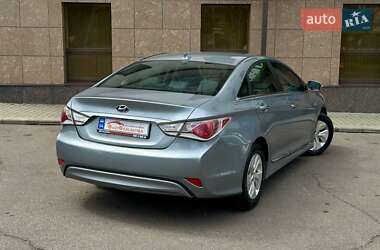 Седан Hyundai Sonata 2014 в 