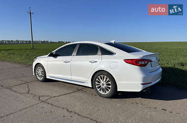 Седан Hyundai Sonata 2015 в 