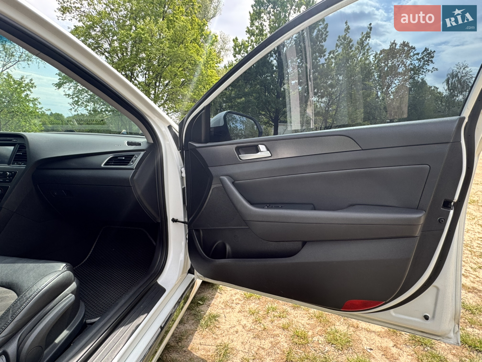 2016 Hyundai Sonata - мініатюра 30