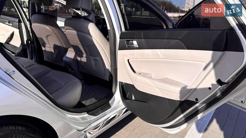 Седан Hyundai Sonata 2014 в Одесі