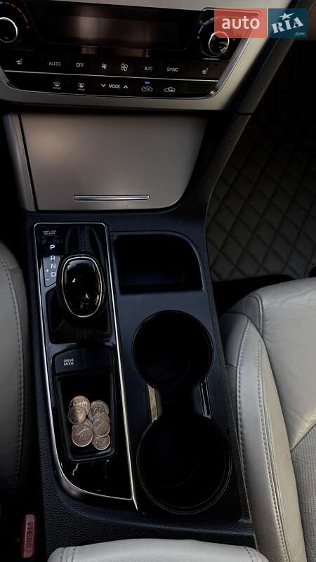 Седан Hyundai Sonata 2014 в Одесі